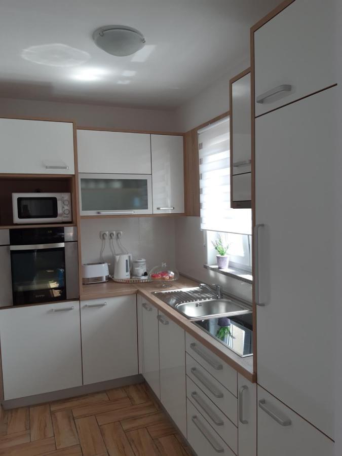 Apartment Dinko Рованьска Экстерьер фото