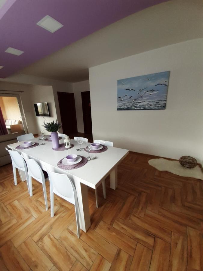 Apartment Dinko Рованьска Экстерьер фото