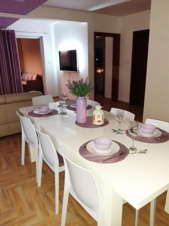 Apartment Dinko Рованьска Экстерьер фото